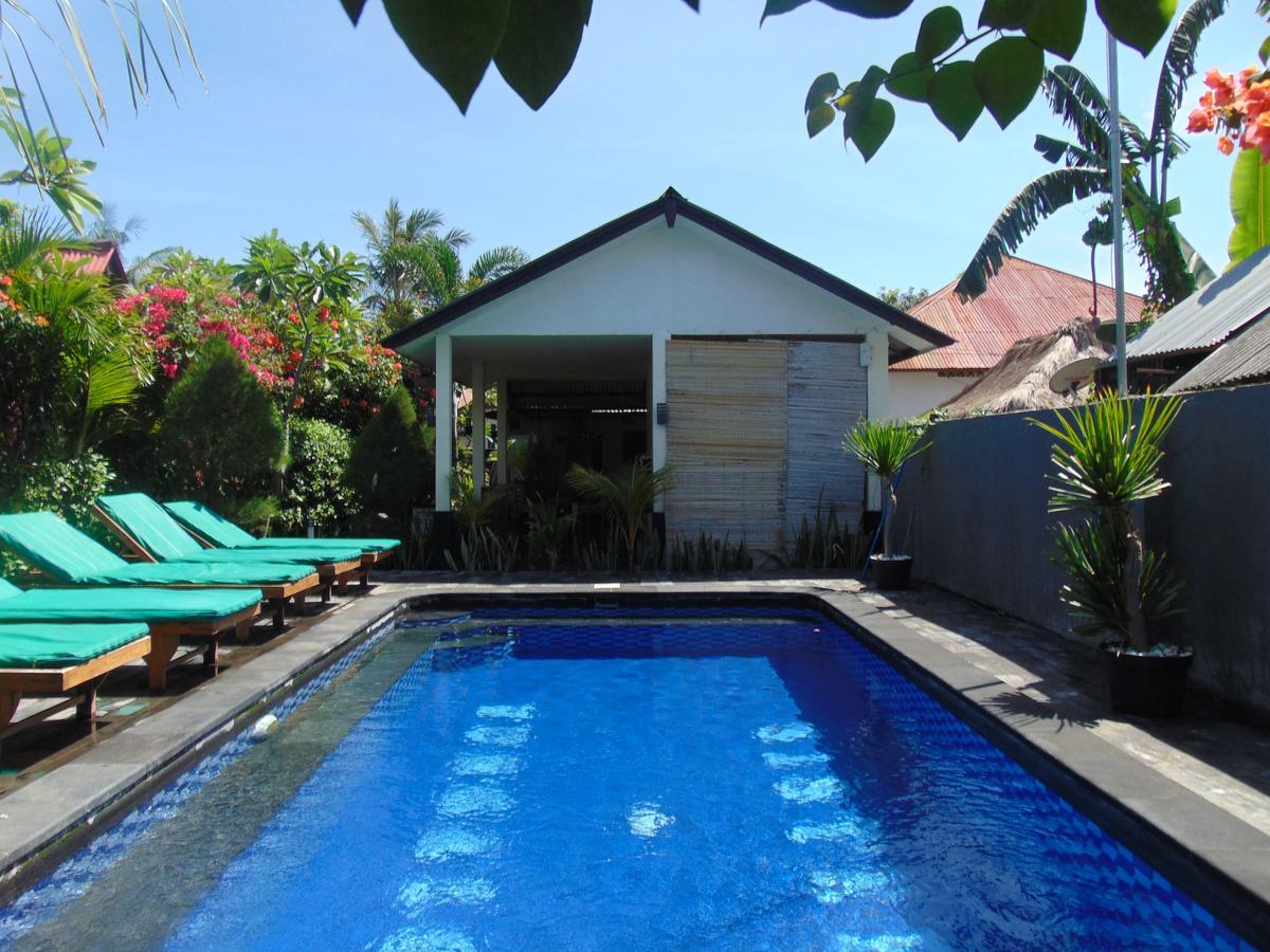 Sister Bungalow Hotel Gili Air Buitenkant foto