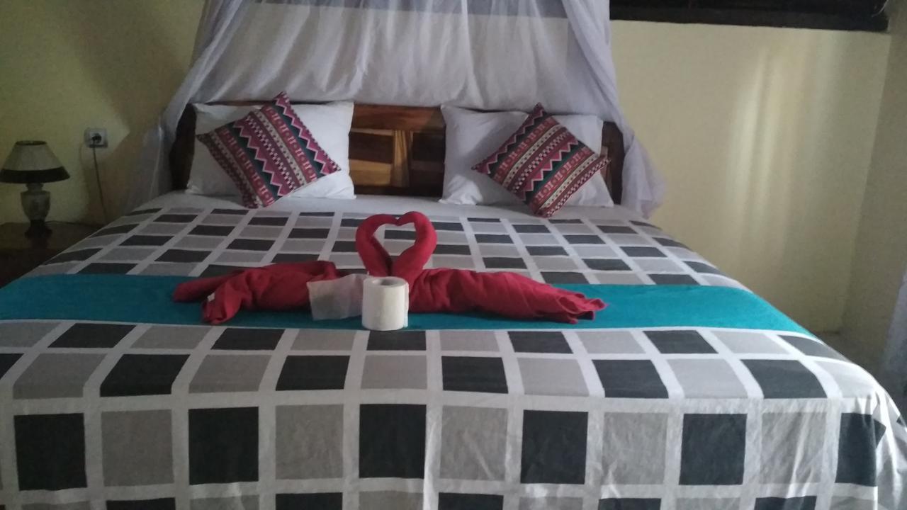 Sister Bungalow Hotel Gili Air Buitenkant foto